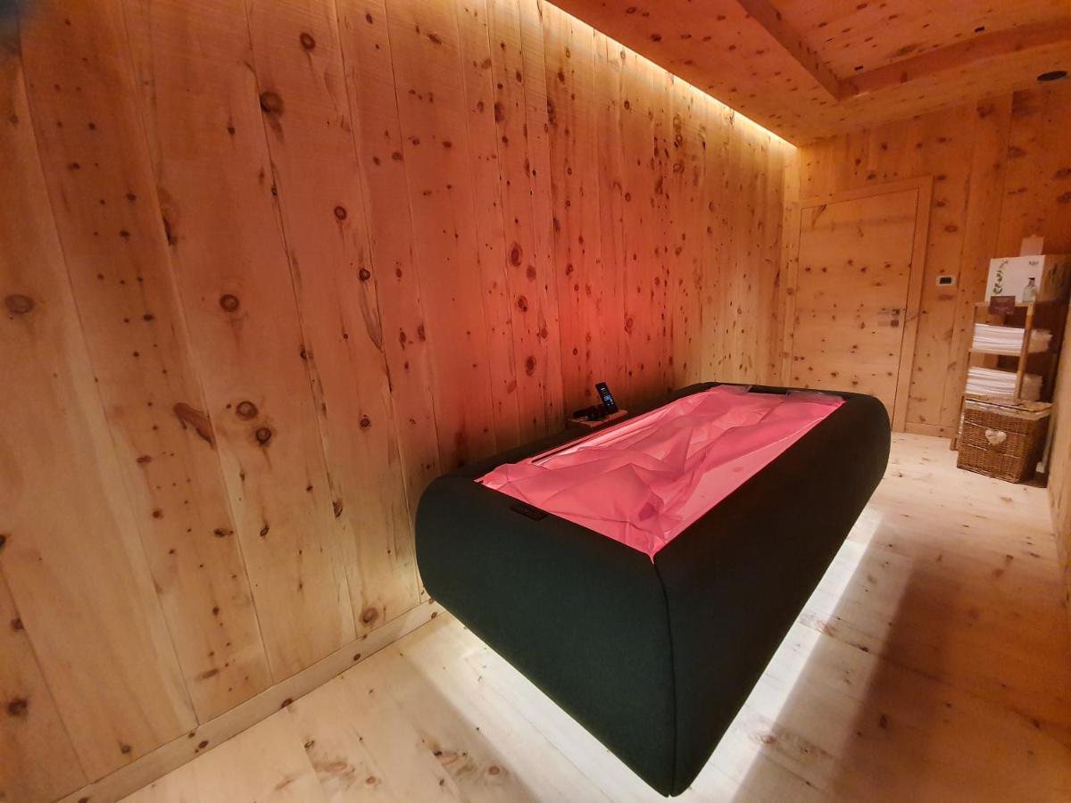 Dolomiti Lodge Alvera Cortina dʼAmpezzo Kültér fotó