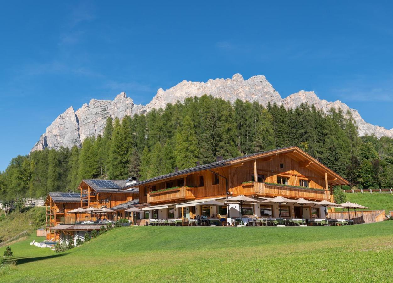 Dolomiti Lodge Alvera Cortina dʼAmpezzo Kültér fotó